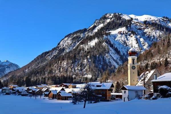 Haus Adrian Apartment Wald am Arlberg Exterior photo